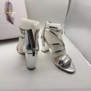 Jessica Simpson Stassey Strappy Sandal in Mirror Metallic Silver sz 9 NWT